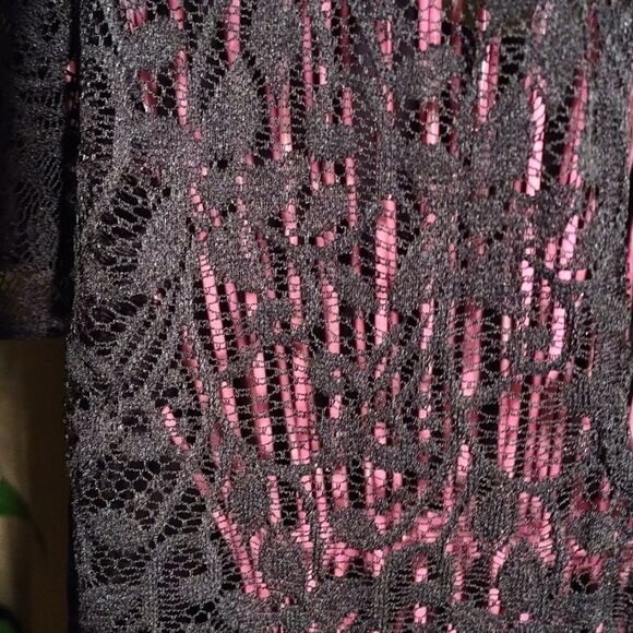 Daisy Fuentes Black Laced Back Blouse - Picture 5 of 8